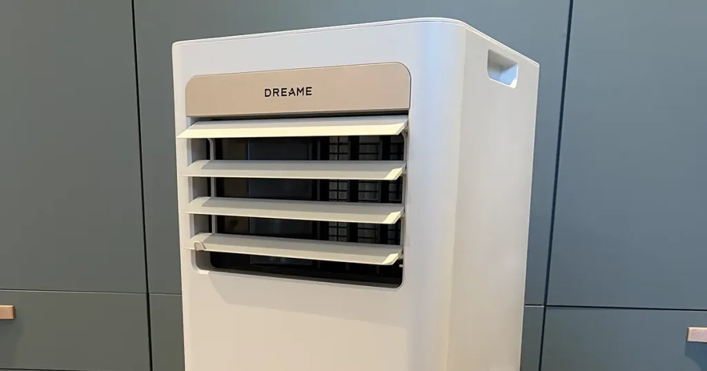 Climatiseur mobile Dreame P-Wind10-C : bandeau DREAME et grille de soufflage à lamelles blanches